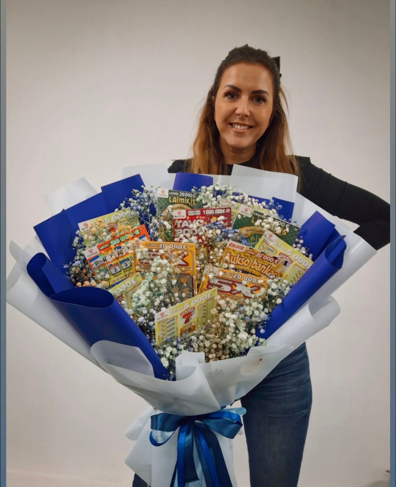 Momentinių loterijos bilietų puokštė - Image 2