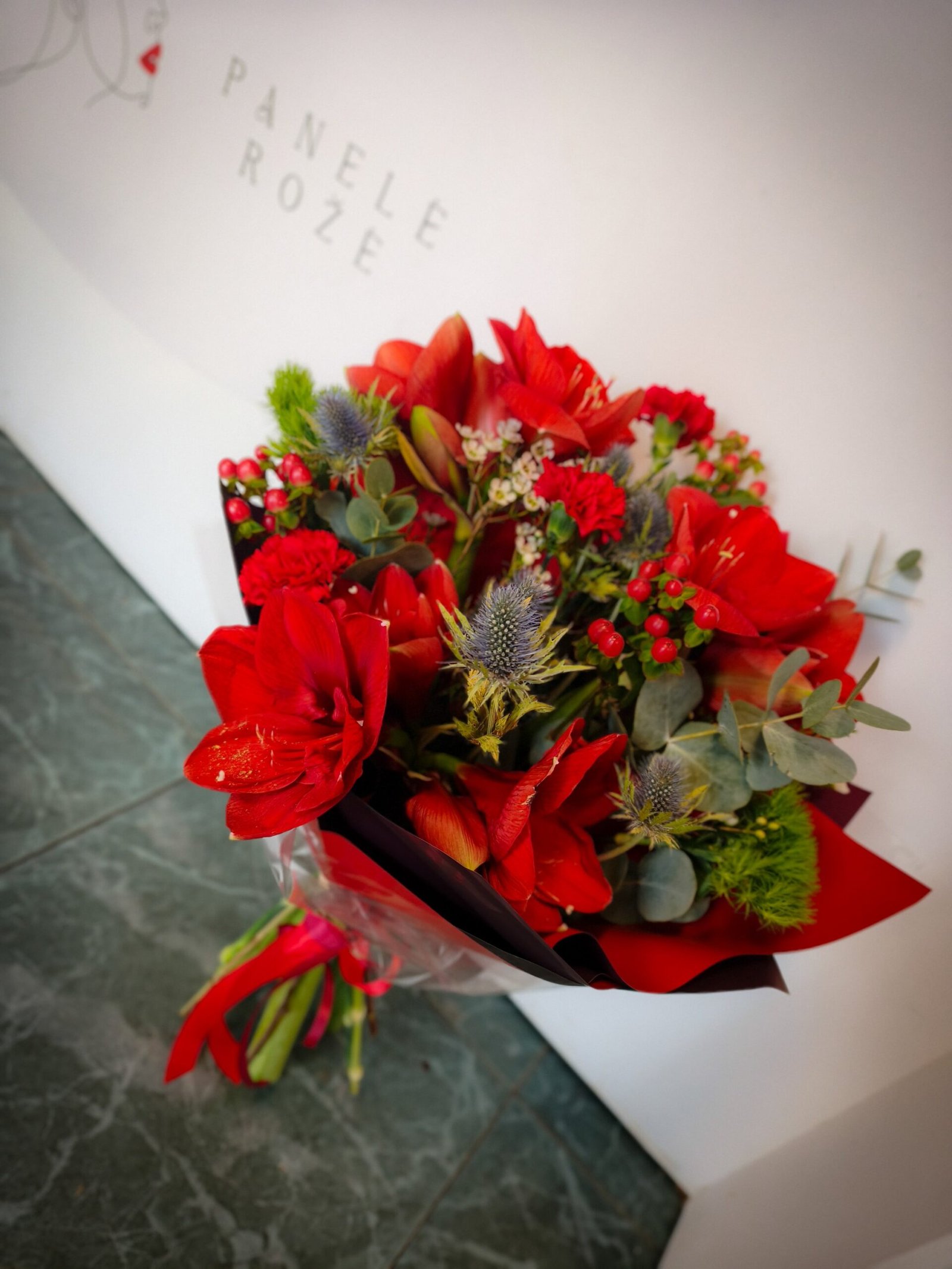 Klasikinė puokštė su amariliais